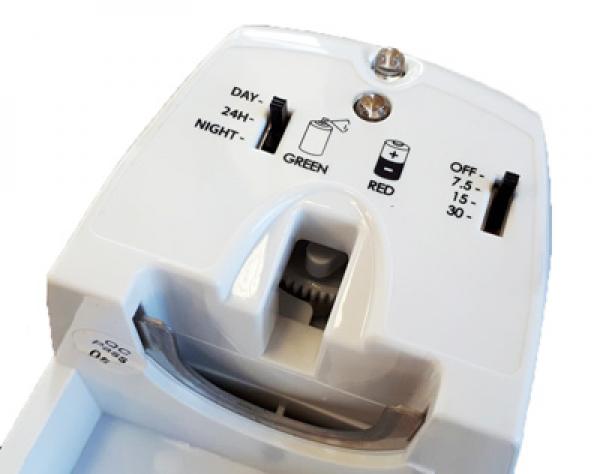Insektenspray mit Spender P+L LED, einstellbare Sprühintervalle und 1 Dose Insektenspray mit 250 ml Inhalt Insektenspray mit Spender P+L LED, einstellbare Sprühintervalle und 1 Dose Insektenspray mit 250 ml Inhalt